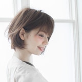 女性は要注意!様々な不調を招く猫背を改善するには?!