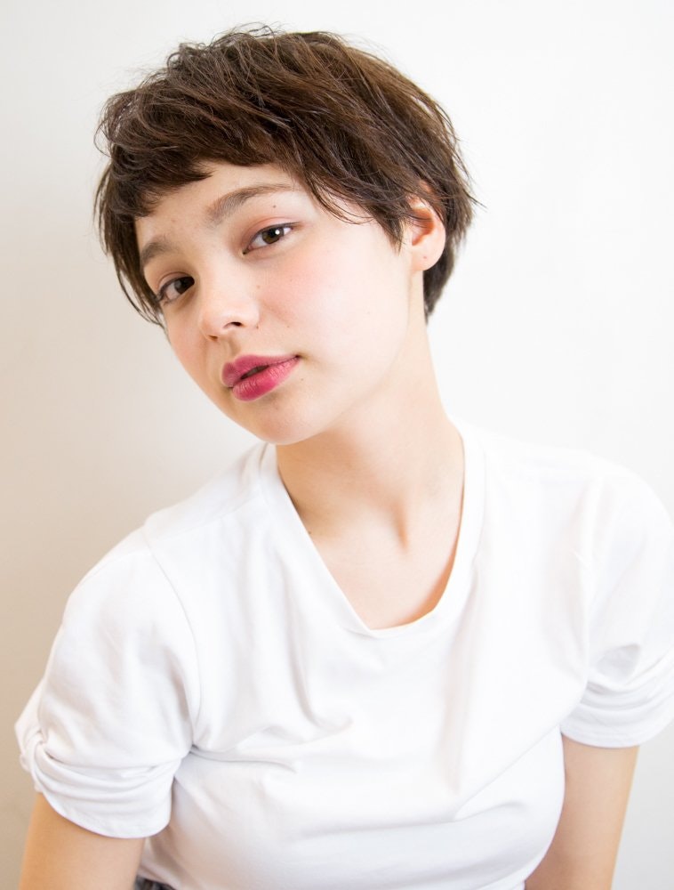 18 春 ベリーショート パーマで オンリーワンの髪型に あなたに似合うのはこのスタイル ホットペッパービューティーマガジン 18 春 ベリーショート パーマで オンリーワンの髪型に あなたに似合うのはこのスタイル ホットペッパービューティーマガジン