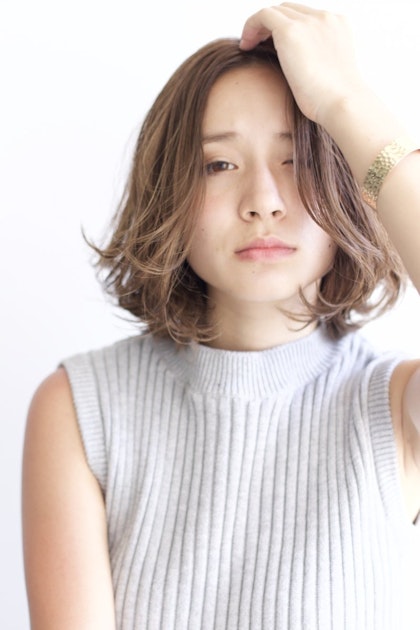 18 春 ボブ 前髪なしのこなれへア 大人っぽいも可愛いも叶う万能ヘアにイメチェン ホットペッパービューティーマガジン