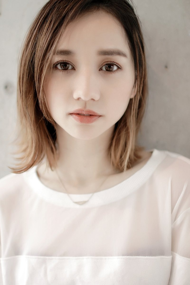 切りっぱなしヘアで この春をおしゃれに過ごそう ショートからロングまで ブラントカット大特集 ホットペッパービューティーマガジン 切りっぱなしヘアで この春をおしゃれに過ごそう ショートからロングまで ブラントカット大特集 ホットペッパービューティーマガジン