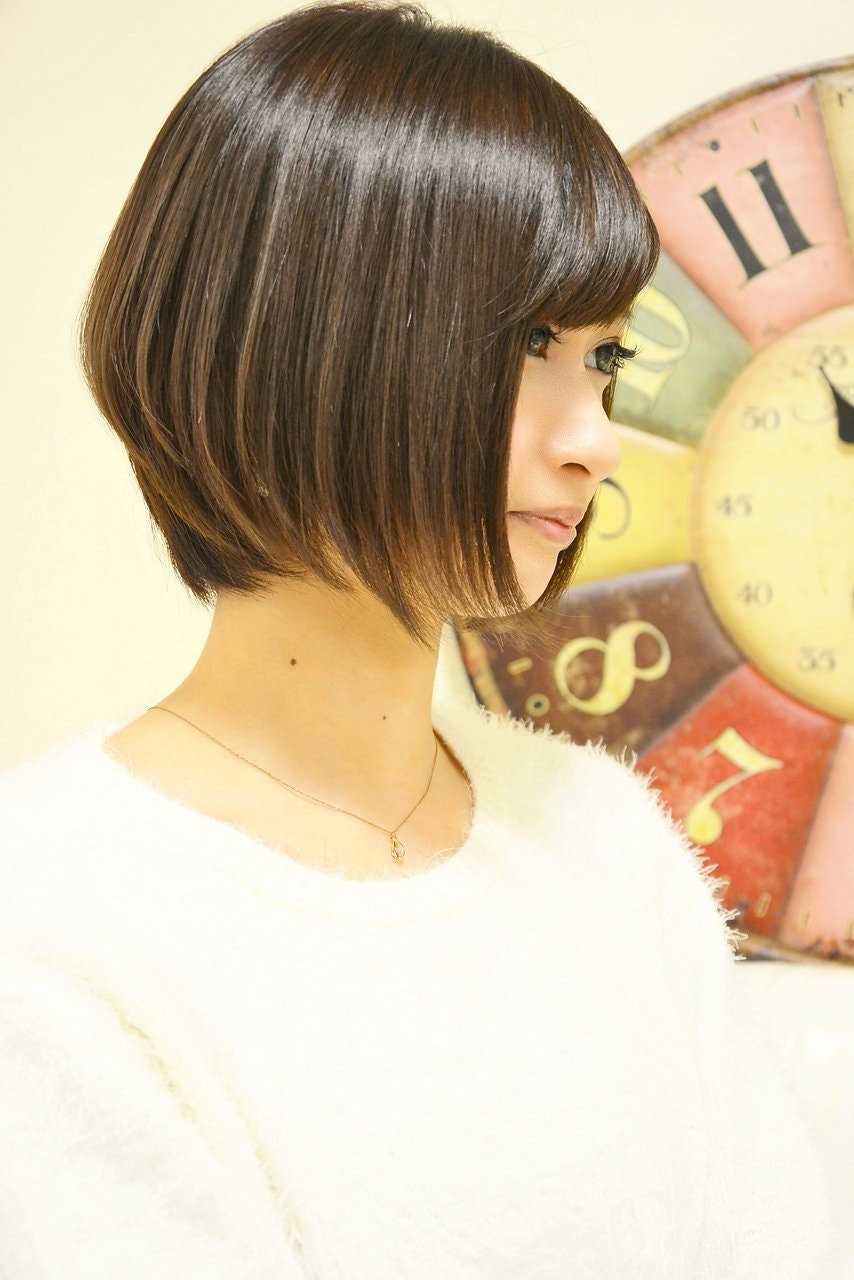 上品さはあなたの髪でアピールを。清潔かつ気品のあるスタイルで、大人びた女性を演出しよう♡のサムネイル画像