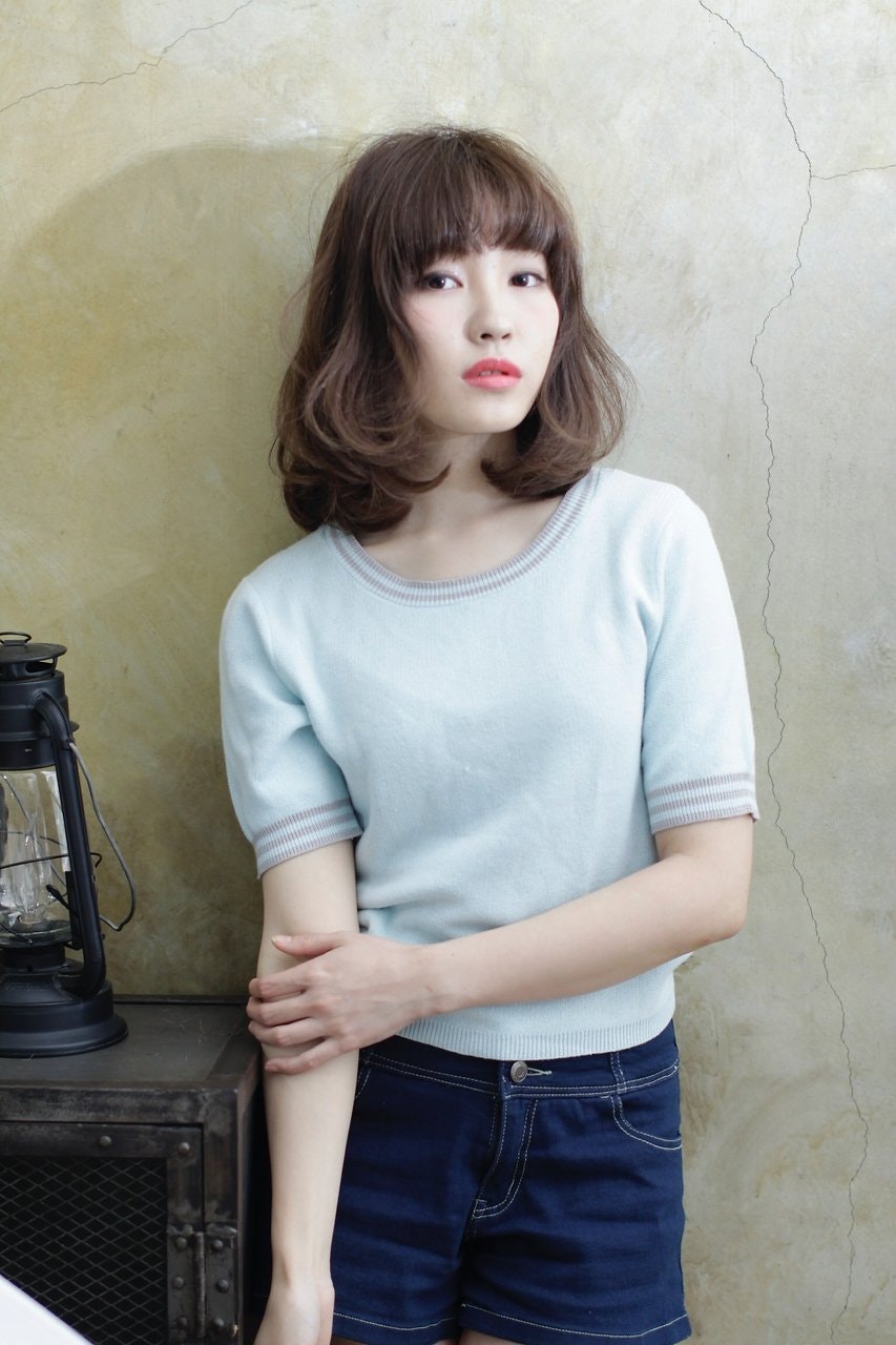 重めの前髪アレンジにする理由 女子力upの秘訣が詰まったスタイルに注目 ホットペッパービューティーマガジン