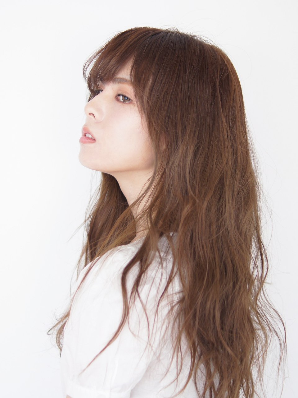 グランジヘアでラフなおしゃれ感を手に入れる レングス別のおすすめヘアスタイル ホットペッパービューティーマガジン
