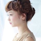 フォーマルからカジュアルまで♡お呼ばれに最適な大人可愛いアップスタイル集