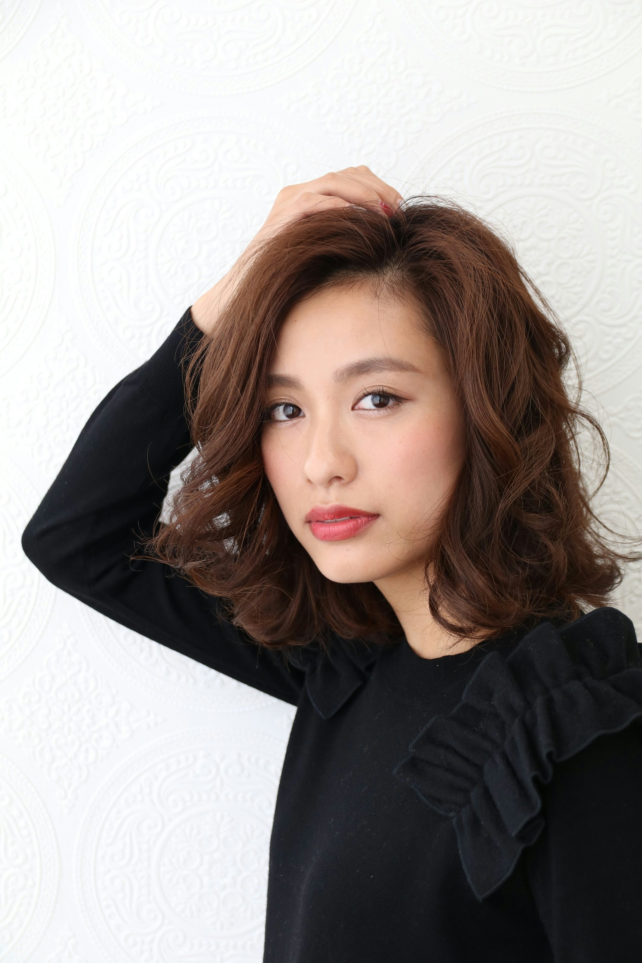 ミディアムヘア×グラマラスで、ぐっと女っぷりをあげちゃおう!のサムネイル画像