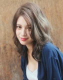 手軽にイメチェン☆内巻きのヘアアレンジでいつもと違う自分を楽しもう！