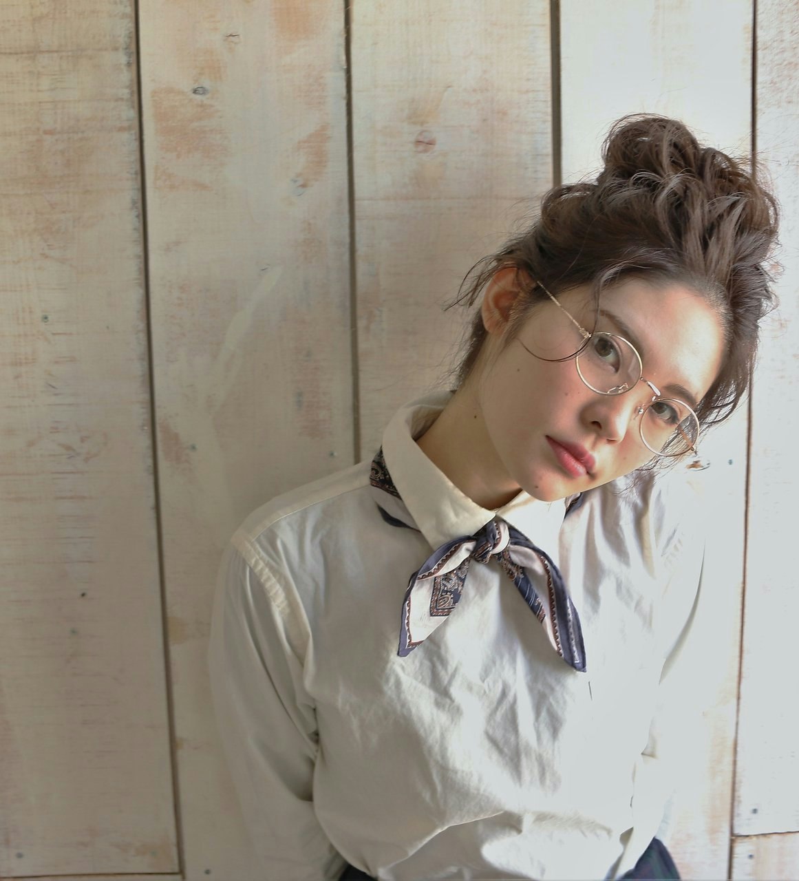 ドレスアップに負けない髪型を!パーティーにお呼ばれしたときにおすすめの髪型のサムネイル画像