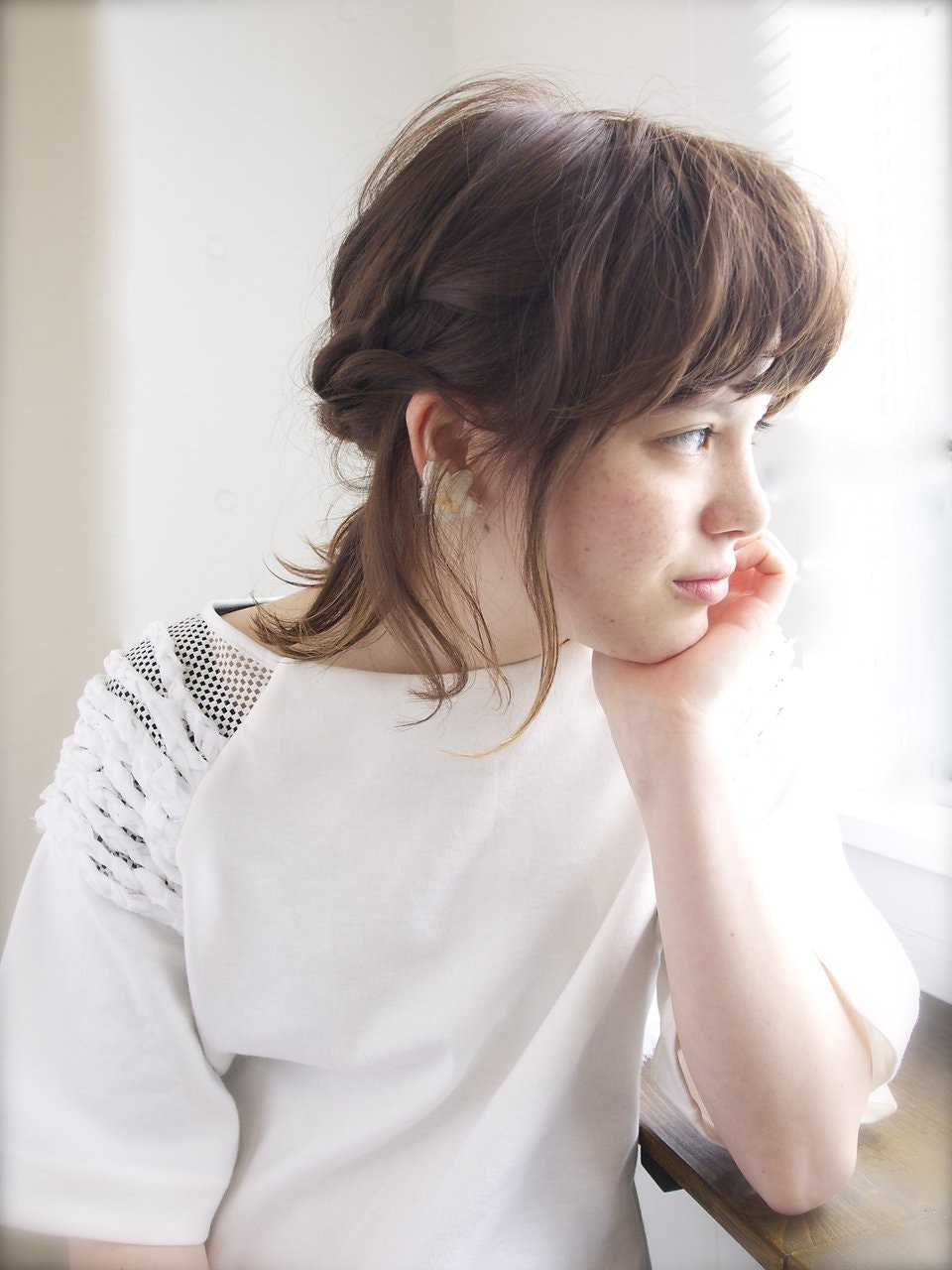 ゆるめの無造作ハーフアップで女の子らしく 女子可愛くフェミニンになりましょう ホットペッパービューティーマガジン