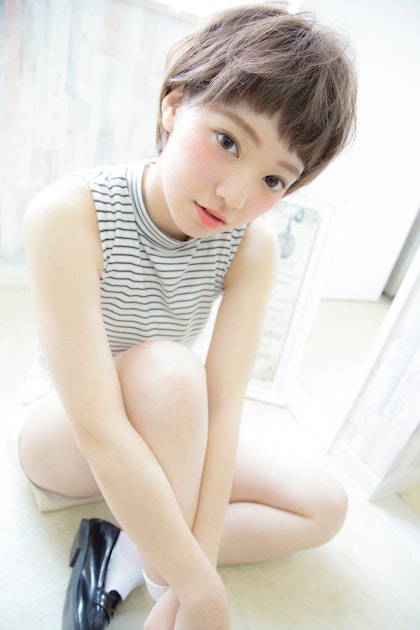 18 春 可愛いショートヘアで ガーリー女子に変身しちゃおう キュートさアップの髪型特集 ホットペッパービューティーマガジン