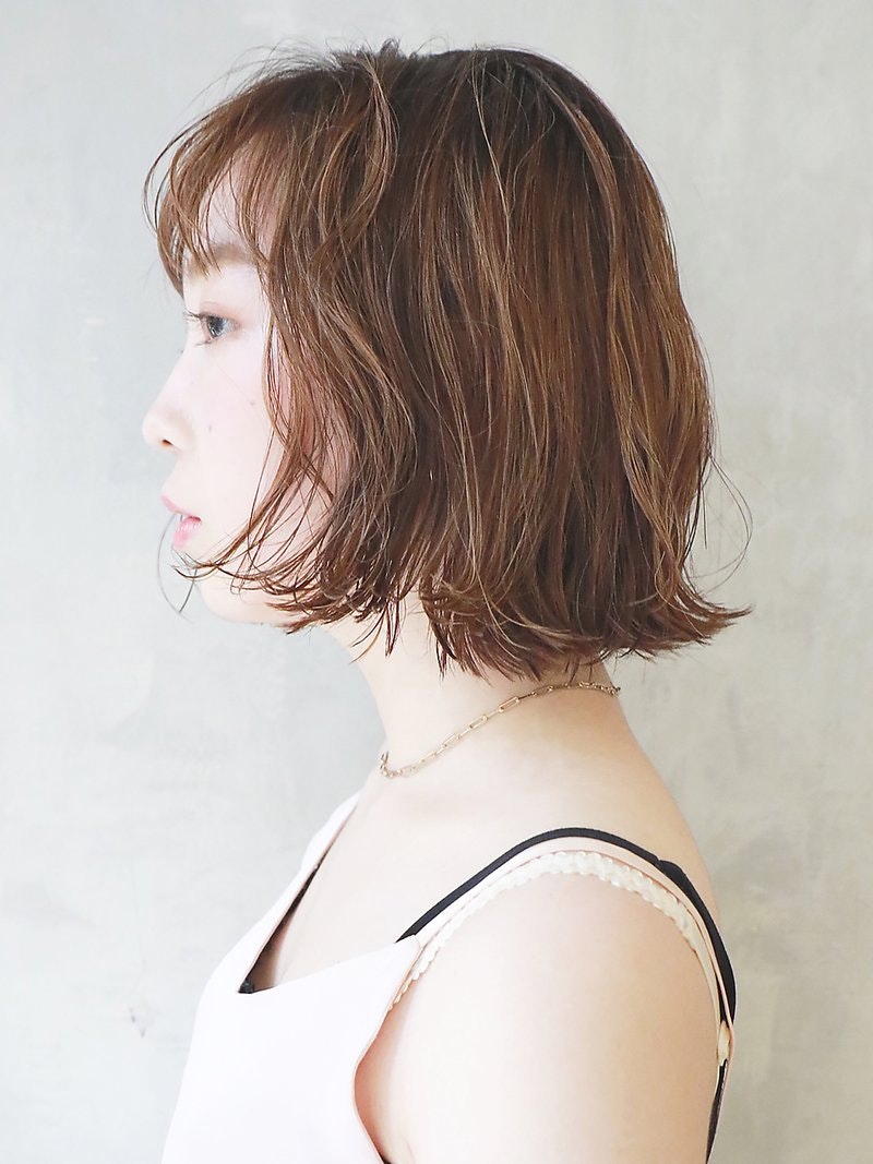 フェイスラインが気になるあなたに教えたい♡【顔型別・小顔を叶える方法】のサムネイル画像