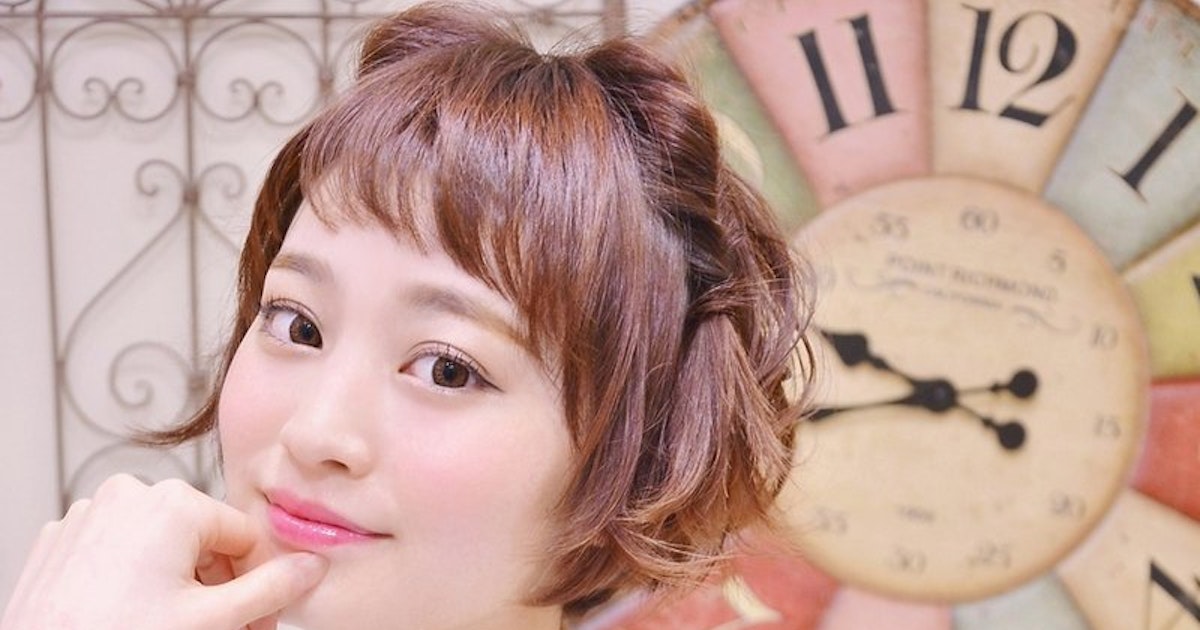おしゃれな オン眉 の前髪を もっと楽しもう キュートな眉上バングが引き立つヘアアレンジ集 ホットペッパービューティーマガジン おしゃれな オン眉 の前髪を もっと楽しもう キュートな眉上バングが引き立つヘアアレンジ集 ホットペッパービューティーマガジン