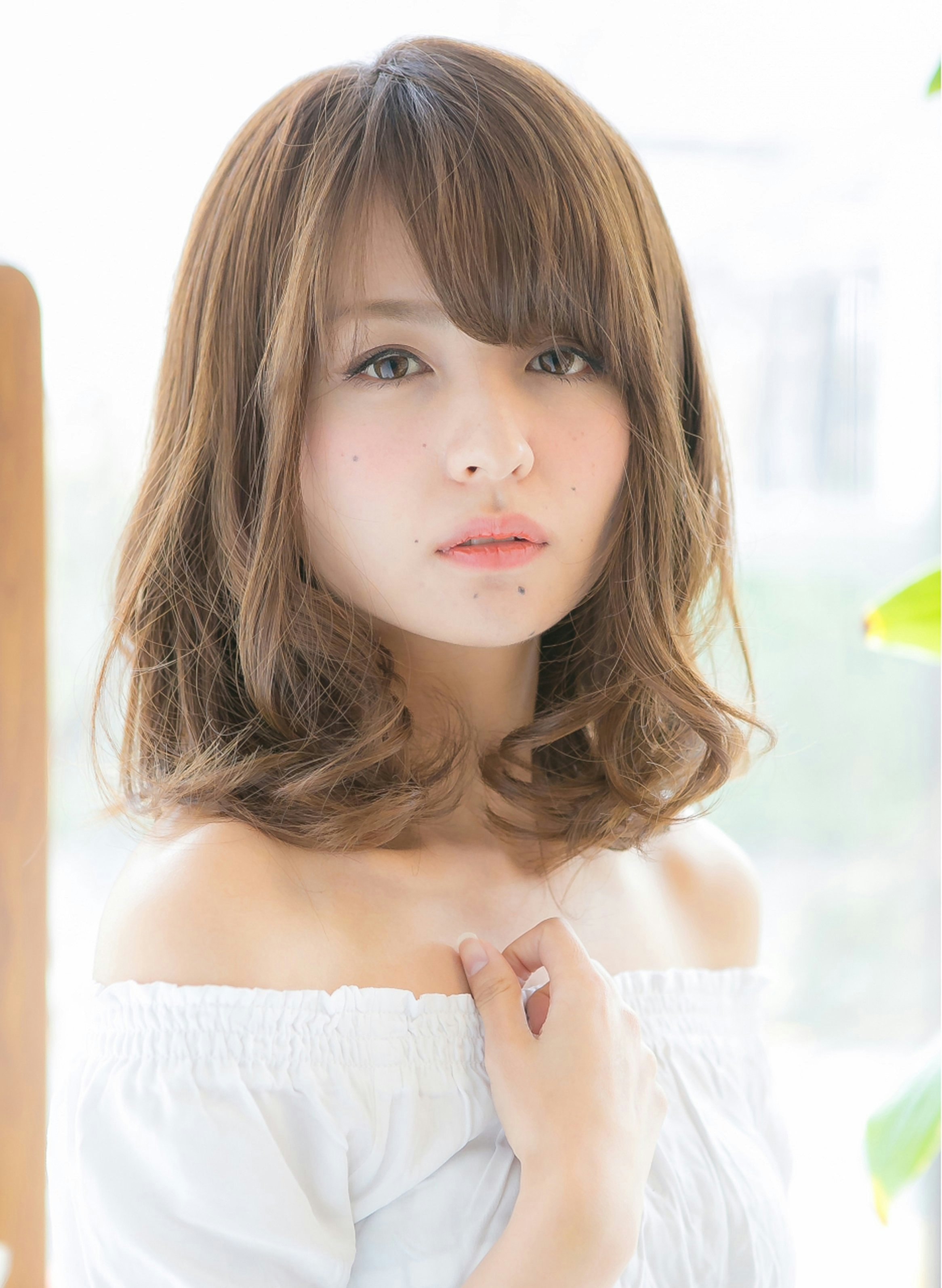 この冬は大人かわいいモテ髪で決まり♡ミディアムヘアスタイル集♪のサムネイル画像
