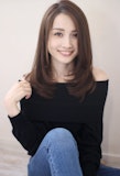 オフィスからカジュアルまで♡ストレート×内巻きの可愛いスタイル集♪