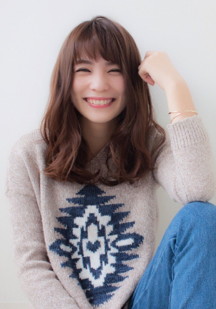 季節の髪色で気分をリフレッシュ♪お正月はきれいめブラウンのヘアカラーで迎えようのサムネイル画像