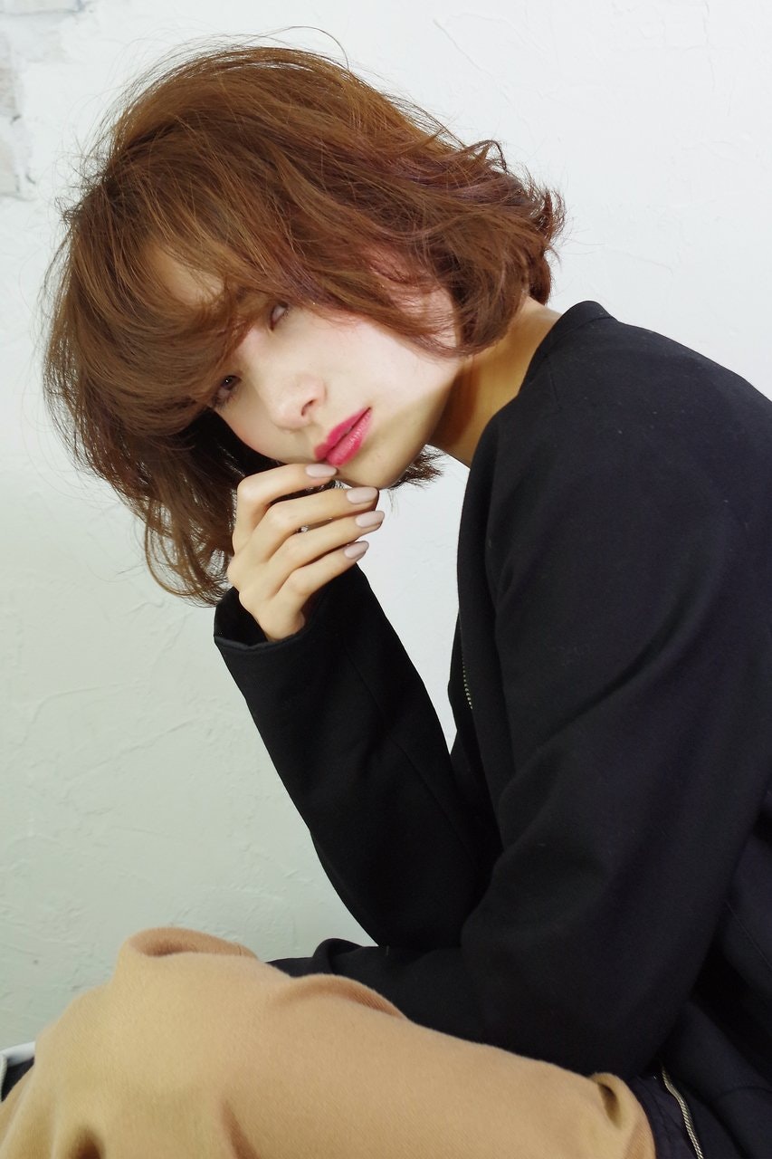 ちょいモード でおしゃれ女子に変身 大人印のクールな髪型まとめ ホットペッパービューティーマガジン