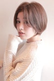 カジュアルなショートヘアで、肩の力を抜いてみない？飾らない私でいられる髪型16選