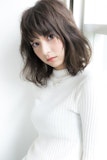 好みの髪色にしたい♡好きなカラーがきっと見つかる！【イメージ別】ミディアムのヘアカラー16選