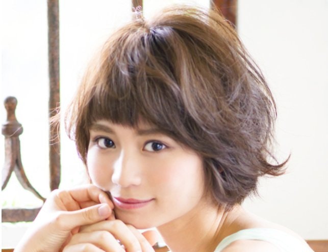オン眉前髪は顔の形に合わせて選ぼう タイプ別のおすすめヘアスタイル ホットペッパービューティーマガジン