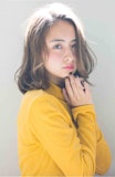 ふんわりウエーブで女子力アップ♡ゆるパーマミディアムのヘアスタイル決定版！