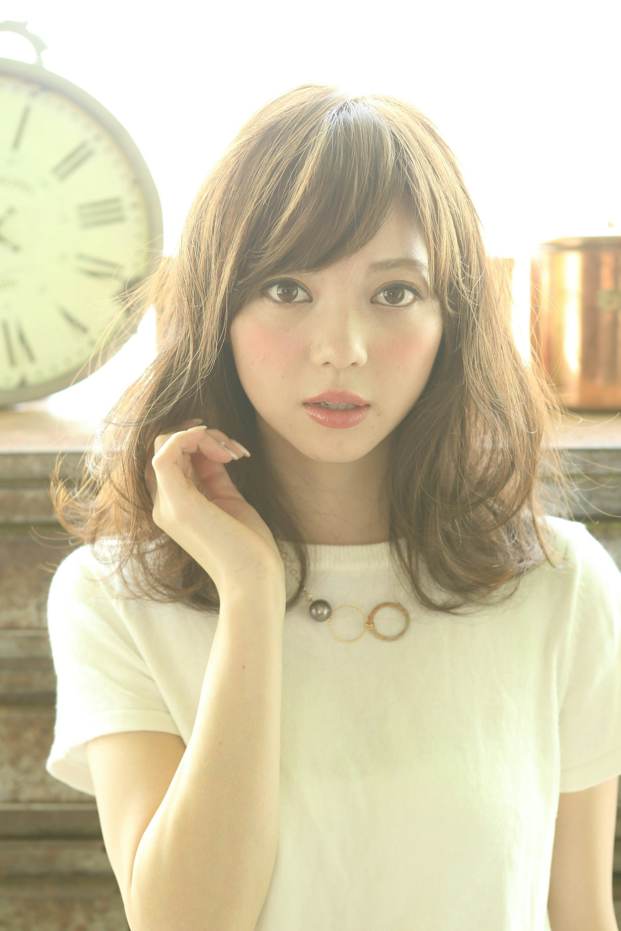 おしゃれ女子注目のネオウルフ ミディアムのための旬なヘアカタログ16選 ホットペッパービューティーマガジン