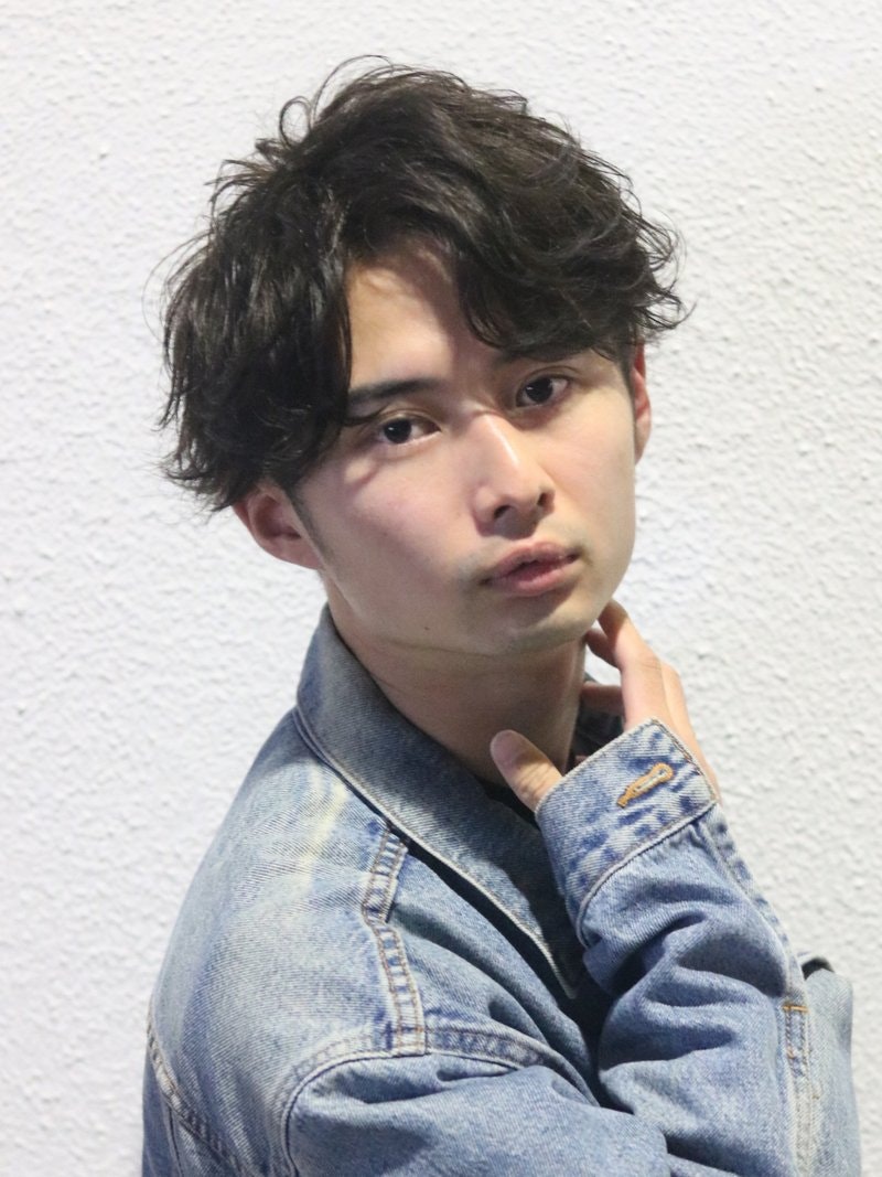 トレンドmixで超おしゃれなイマドキ七三 男をアゲる七三ヘアカタログ ホットペッパービューティーマガジン トレンドmixで超おしゃれなイマドキ七三 男をアゲる七三ヘアカタログ ホットペッパービューティーマガジン