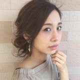 自分でできるのにこんなに可愛い♡簡単アレンジのまとめ髪で上級者っぽく！