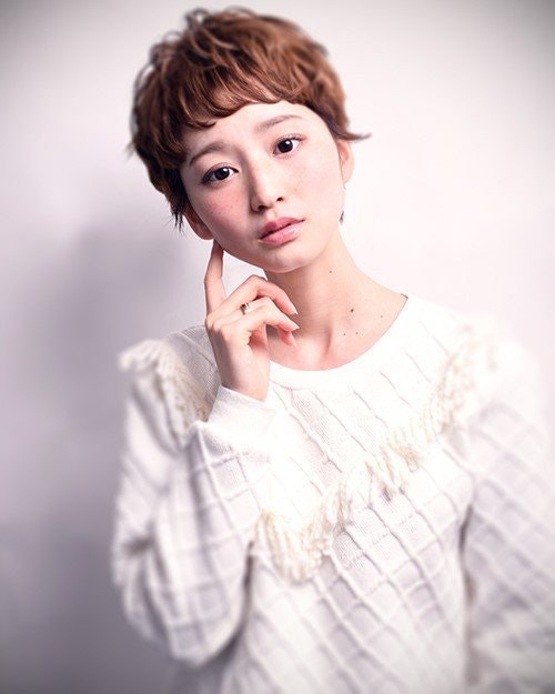個性に合わせて クール を楽しもう かっこかわいいベリーショートのヘアスタイル集 ホットペッパービューティーマガジン