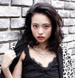 ドレッシーに決めてみて！ドレスアップ向けのエレガントなヘアスタイル特集