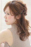 簡単かわいく、愛されヘアになれちゃう♪ハーフアップのゆるふわアレンジ集