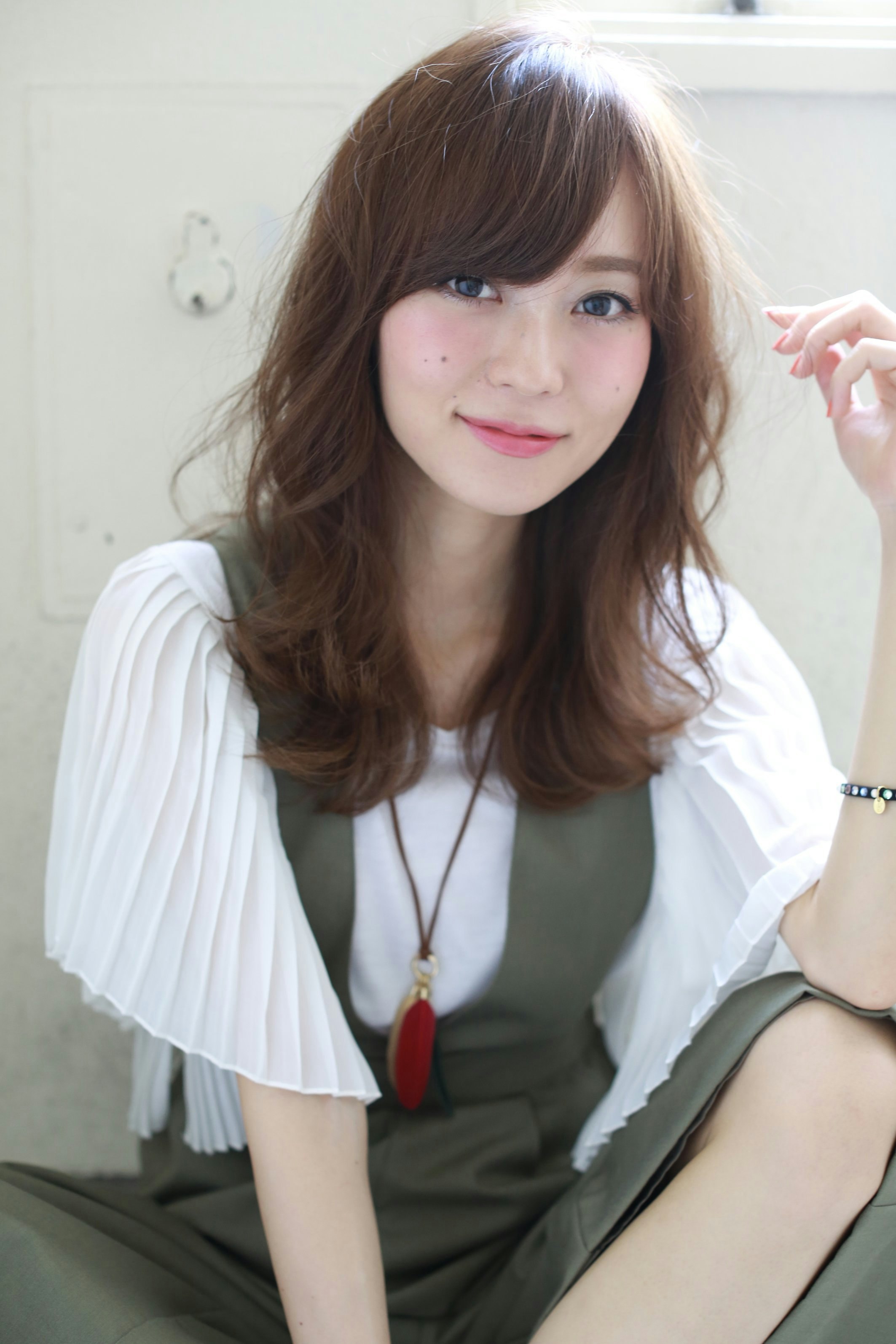 旬のモテ髪はミックスカールで作る♡長さ別おすすめヘアスタイル集のサムネイル画像