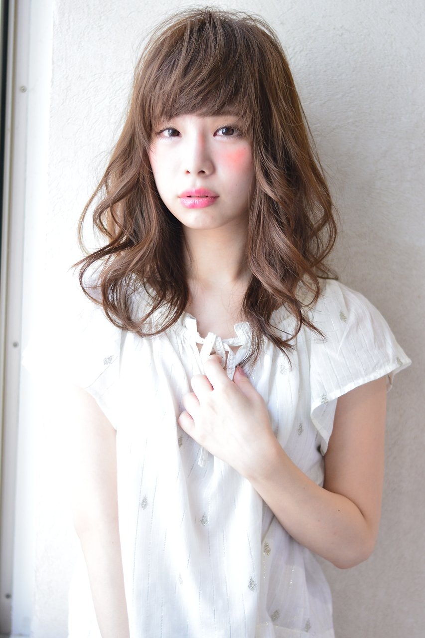 落ち着きとオシャレを両立させる!大人の髪色【レトロカラー】がおすすめなんです♡のサムネイル画像