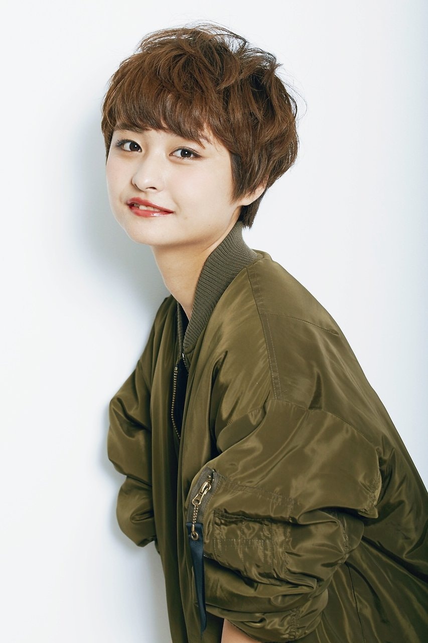 ベリーショートは アシメ がキーワード シルエット美人でなりたい自分が叶う ホットペッパービューティーマガジン ベリーショートは アシメ がキーワード シルエット美人でなりたい自分が叶う ホットペッパービューティーマガジン