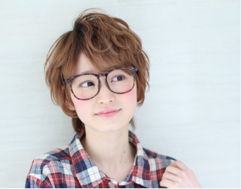18年秋のメガネに似合う髪型 アレンジ特集 コツを掴んでもっとおしゃれな女子高生になろう ホットペッパービューティーマガジン