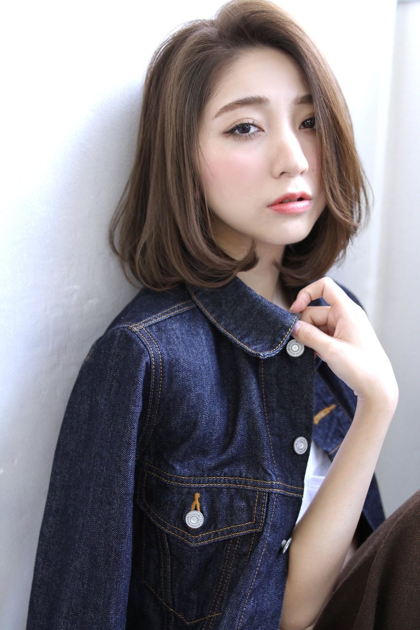 美人度アップもこなれ感も叶う 美しいシルエットのヘアスタイル特集 ホットペッパービューティーマガジン