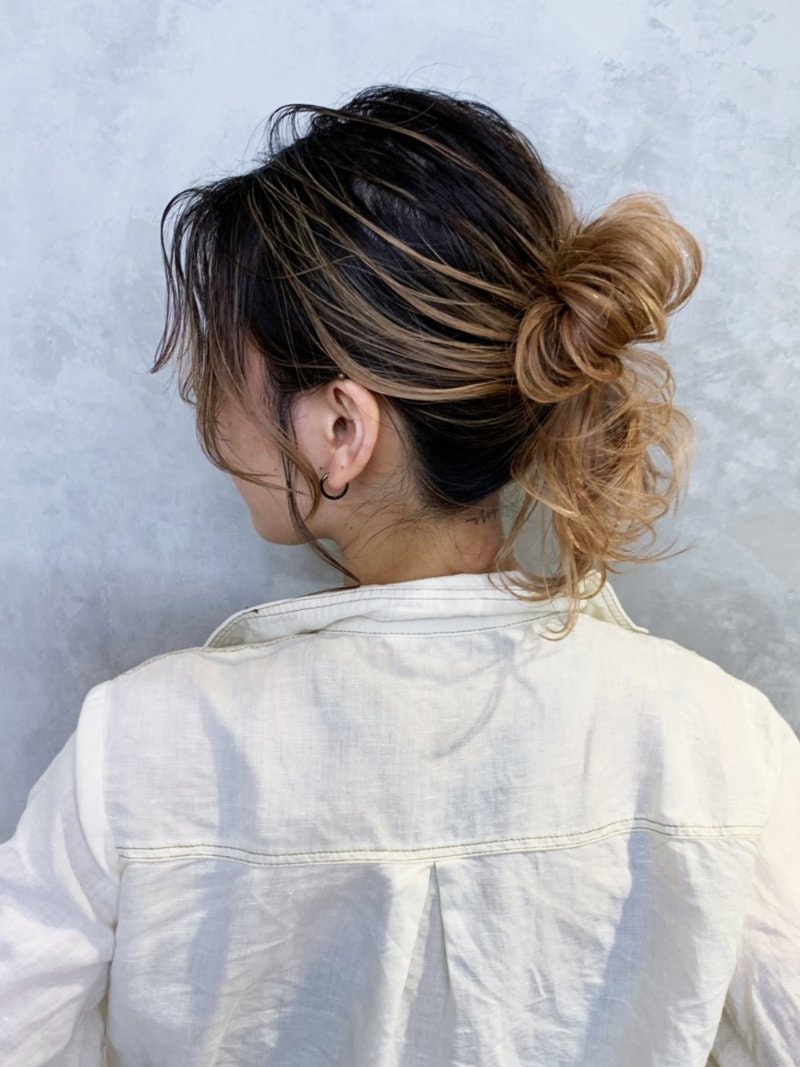 忙しい朝はこれで解決！おしゃれなのに時短でできるヘアアレンジ♡のサムネイル画像