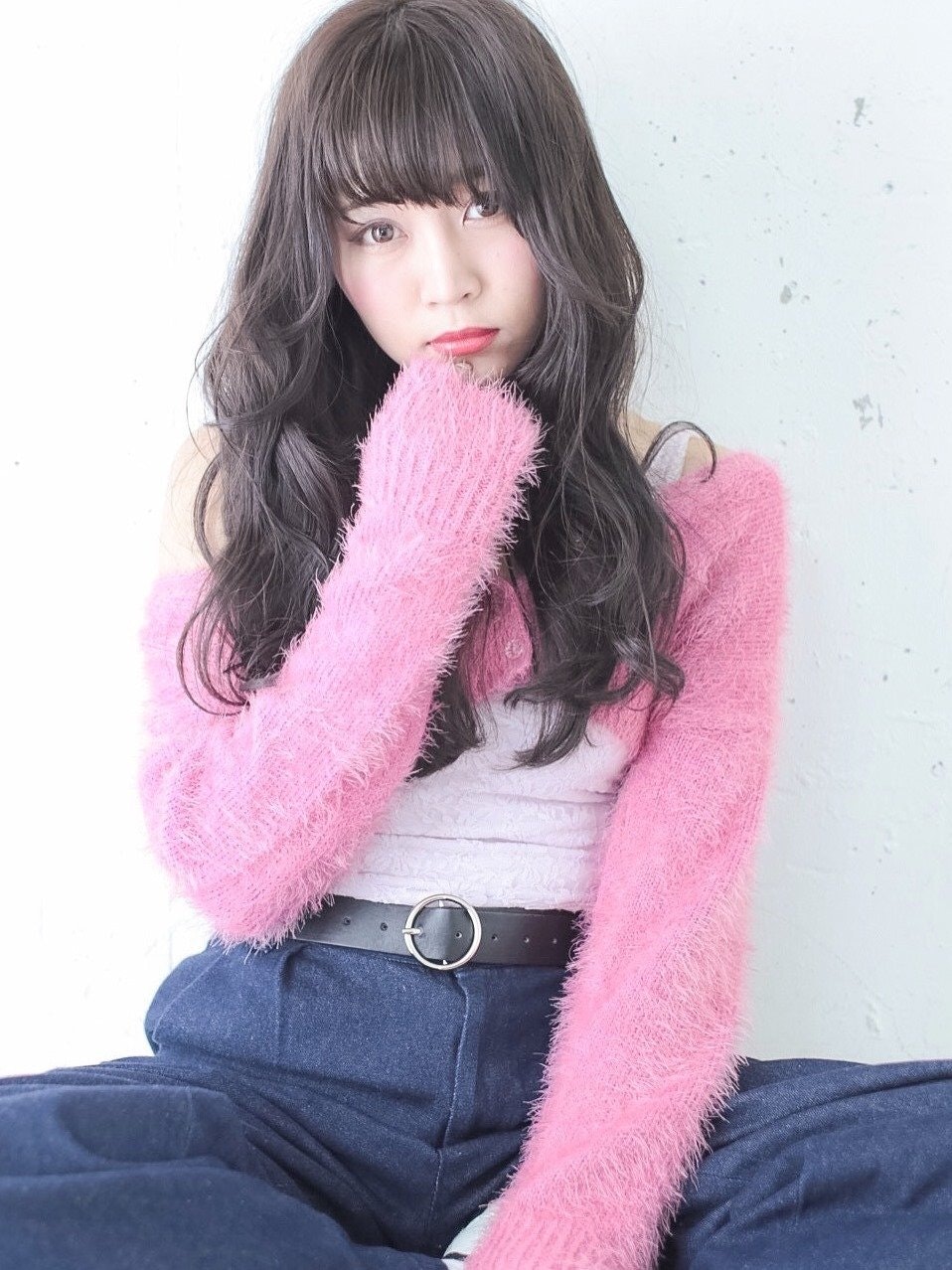 重めのスタイルがいい感じ ショートからロングまで 大人可愛いヘアスタイル ホットペッパービューティーマガジン