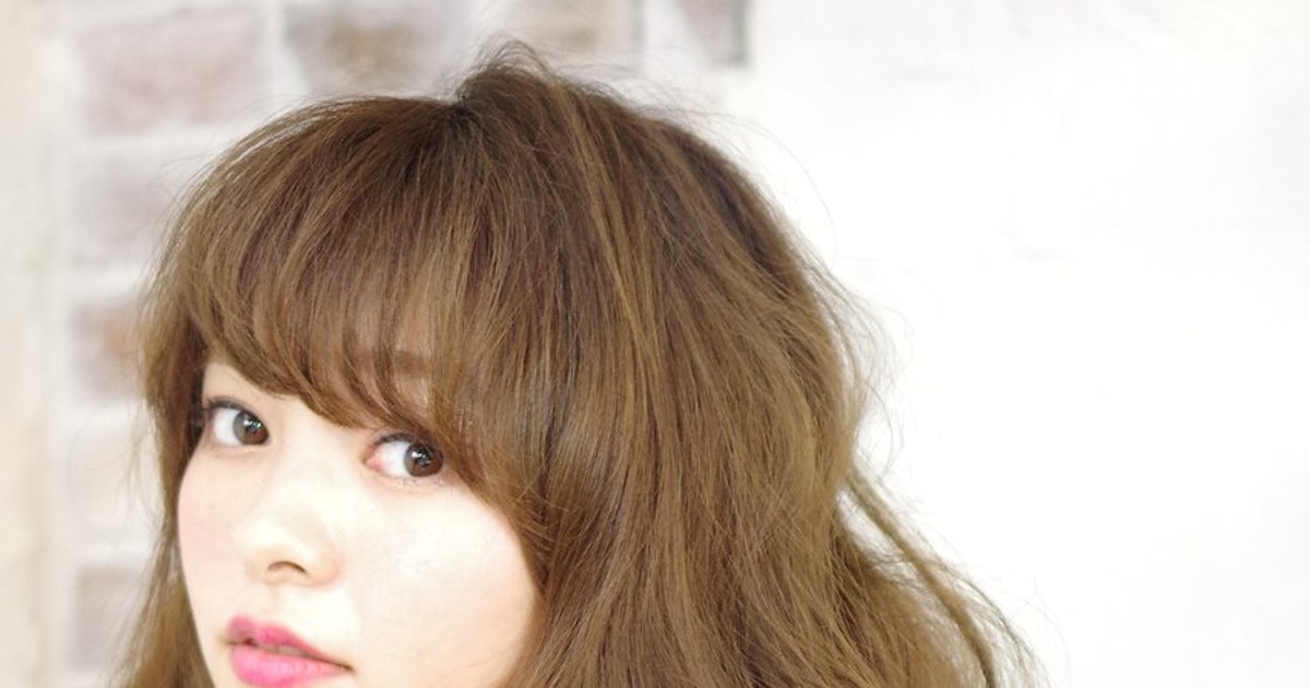 おしゃれの決め手はアシメにあり ロングヘアのアシメバングまとめ ホットペッパービューティーマガジン おしゃれの決め手はアシメにあり ロングヘアのアシメバングまとめ ホットペッパービューティーマガジン