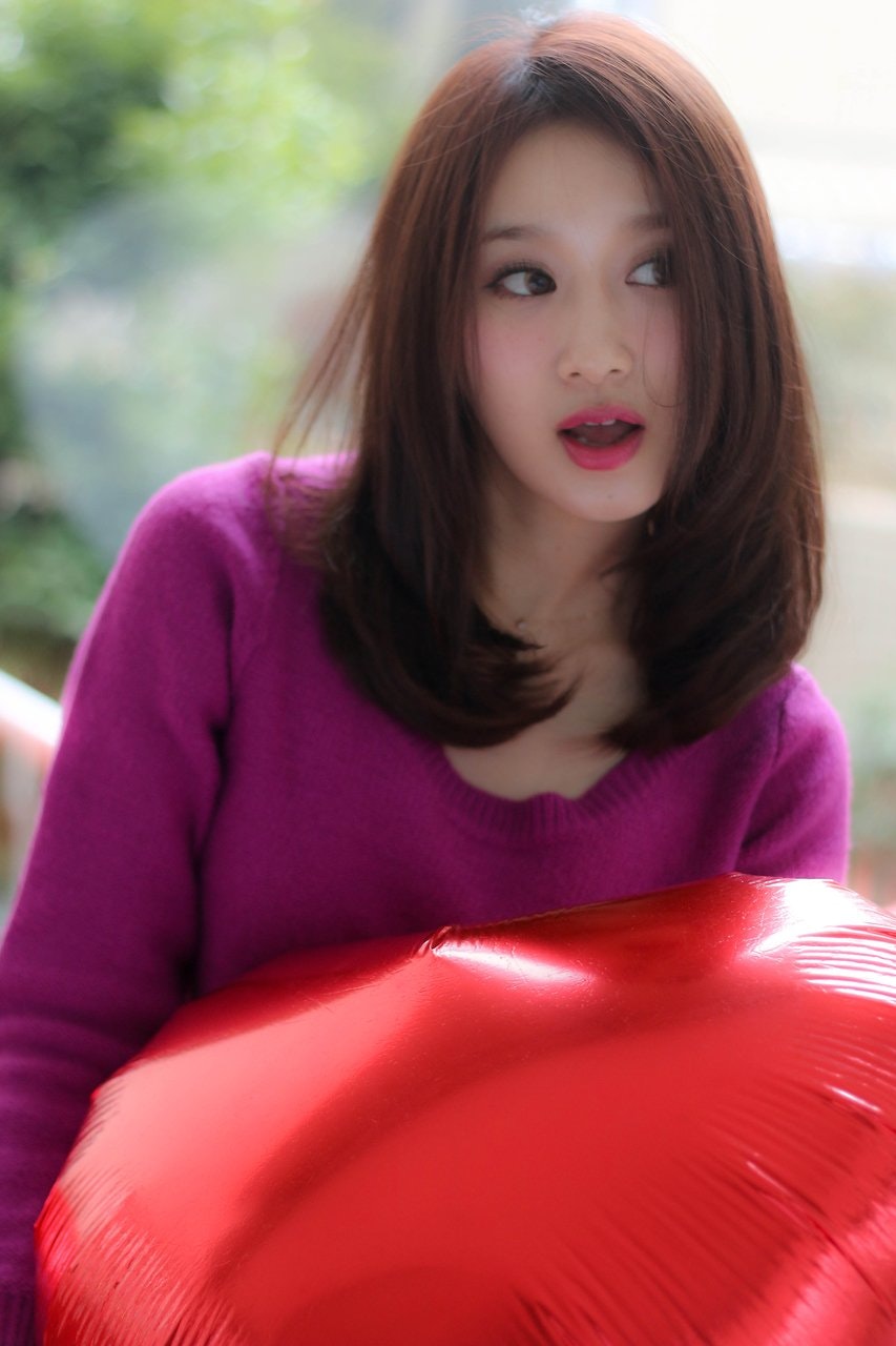髪型を変えて大人っぽい自分に変身！美人になれる大人のヘアスタイル集のサムネイル画像
