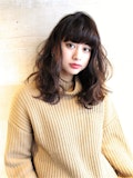お出かけやイベントにはこんなひと工夫を♪ステキな冬のミディアムヘア