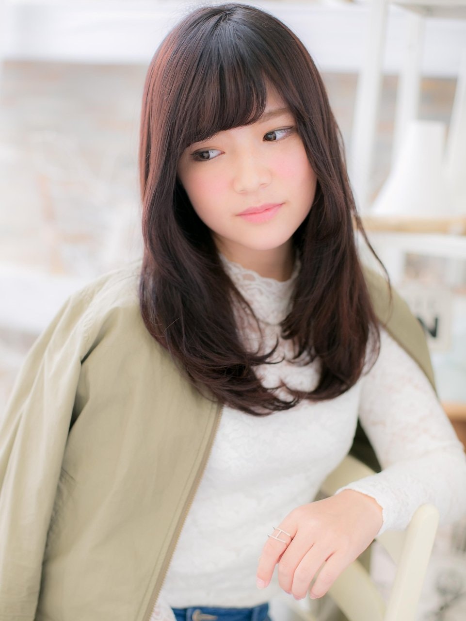ウネウネ髪にお悩みの方 必見 くせ毛でもokのストレートヘアスタイルカタログ ホットペッパービューティーマガジン
