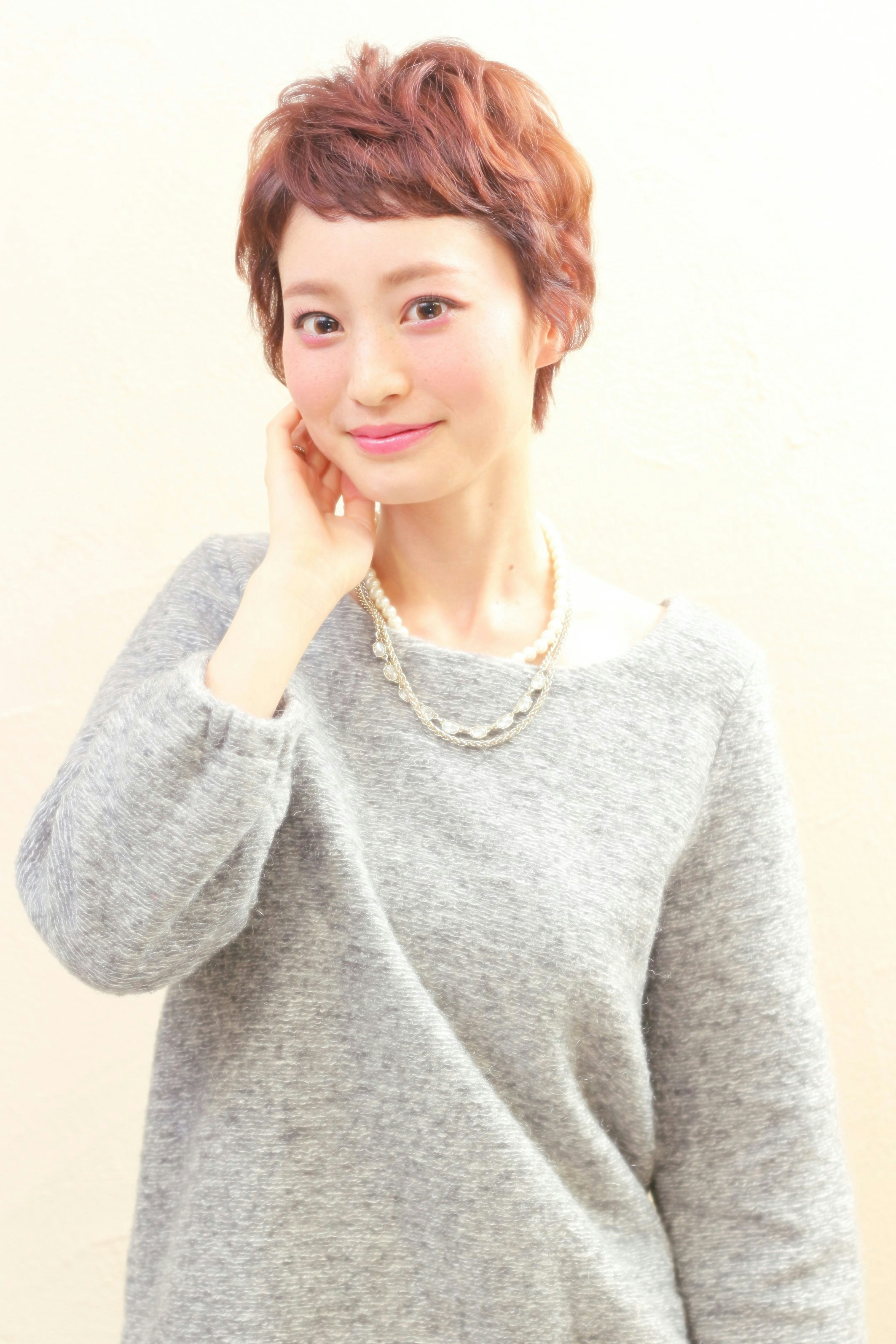 忙しい人のヘアスタイルにご提案!簡単スタイリングのベリーショート♪のサムネイル画像