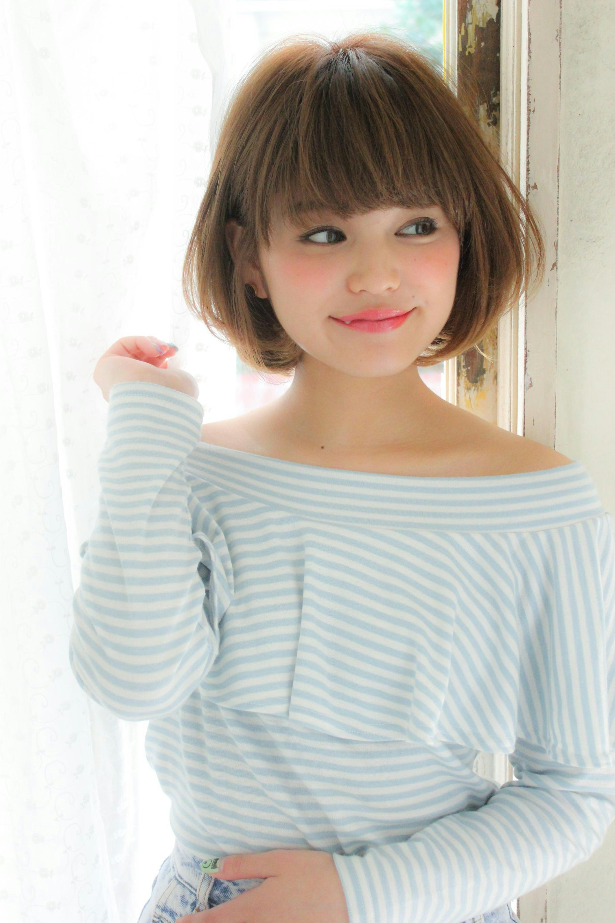 子どもっぽいなんて言わせない トレンドのおしゃれな おかっぱ ヘアはこう作る ホットペッパービューティーマガジン 子どもっぽいなんて言わせない トレンドのおしゃれな おかっぱ ヘアはこう作る ホットペッパービューティーマガジン