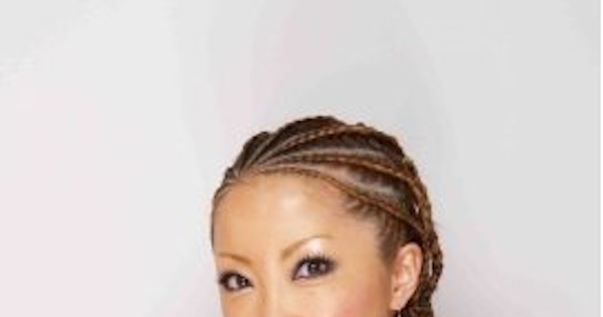 大人もキッズも 本格的な髪型でダンスをもっと楽しもう 編み方いろいろコーンロウのヘアスタイル ホットペッパービューティーマガジン 大人もキッズも 本格的な髪型でダンスをもっと楽しもう 編み方いろいろコーンロウのヘアスタイル ホットペッパービューティーマガジン