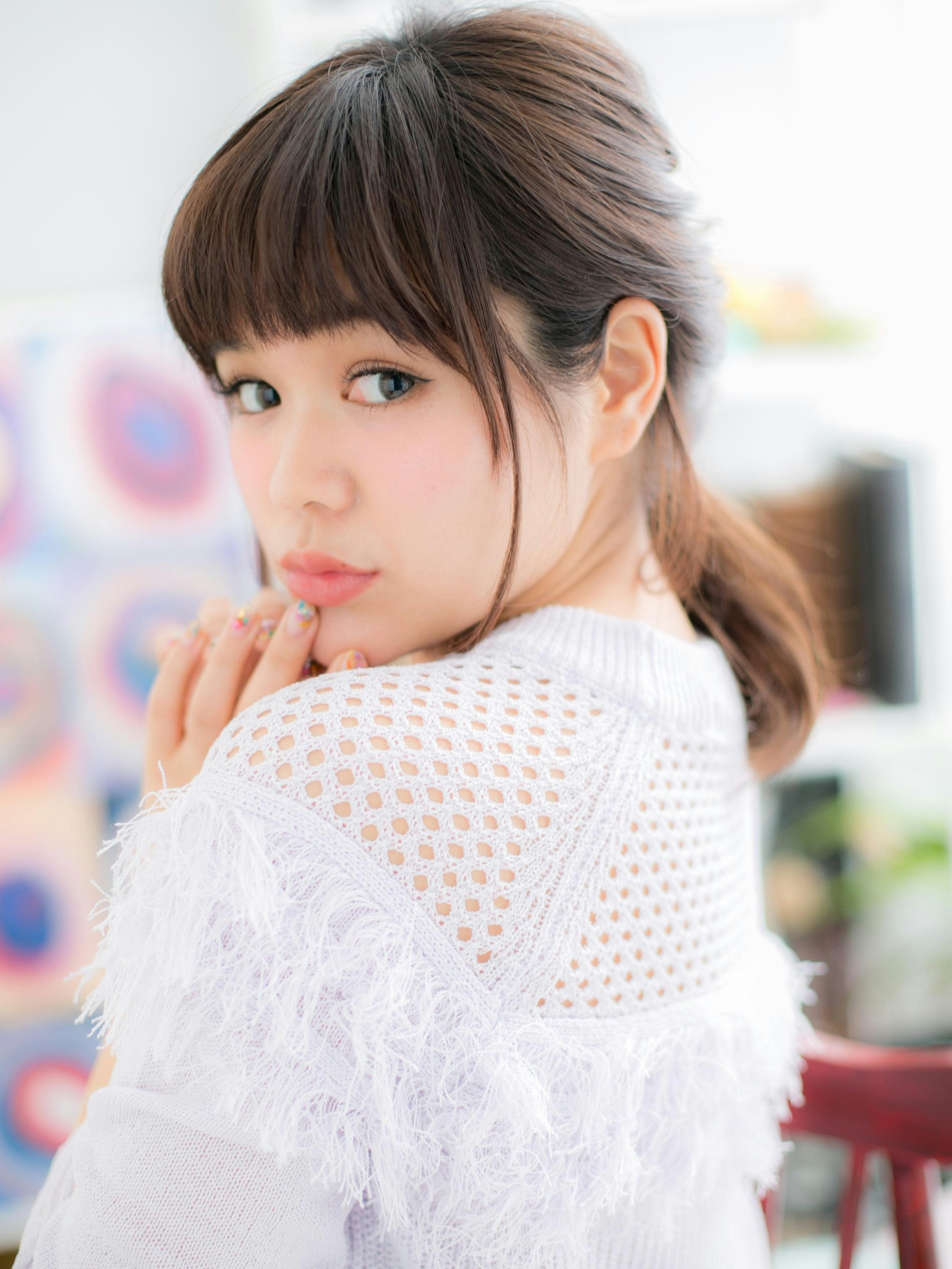 どんなシーンにも使える♡「くるりんぱ」で作るヘアセットでマンネリから脱出しよう!のサムネイル画像