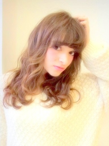 ゆるふわでフェミニンなセミロングの大人可愛いヘアスタイル特集 ホットペッパービューティーマガジン ゆるふわでフェミニンなセミロングの大人可愛いヘアスタイル特集 ホットペッパービューティーマガジン