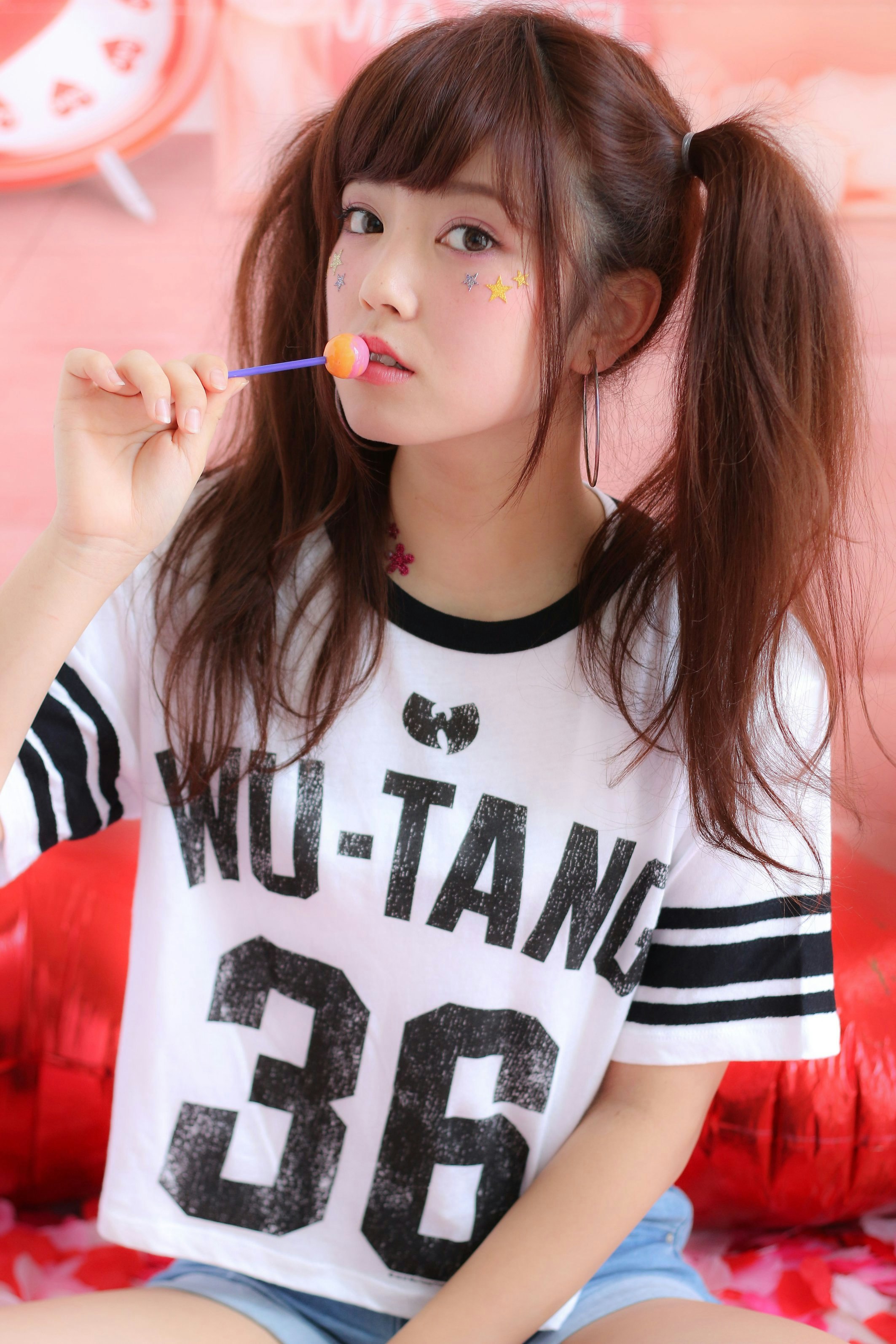 学校で使える!可愛い【まとめ髪】大特集☆キュートな髪型で、気になる彼のハートをゲットしちゃおう♡のサムネイル画像