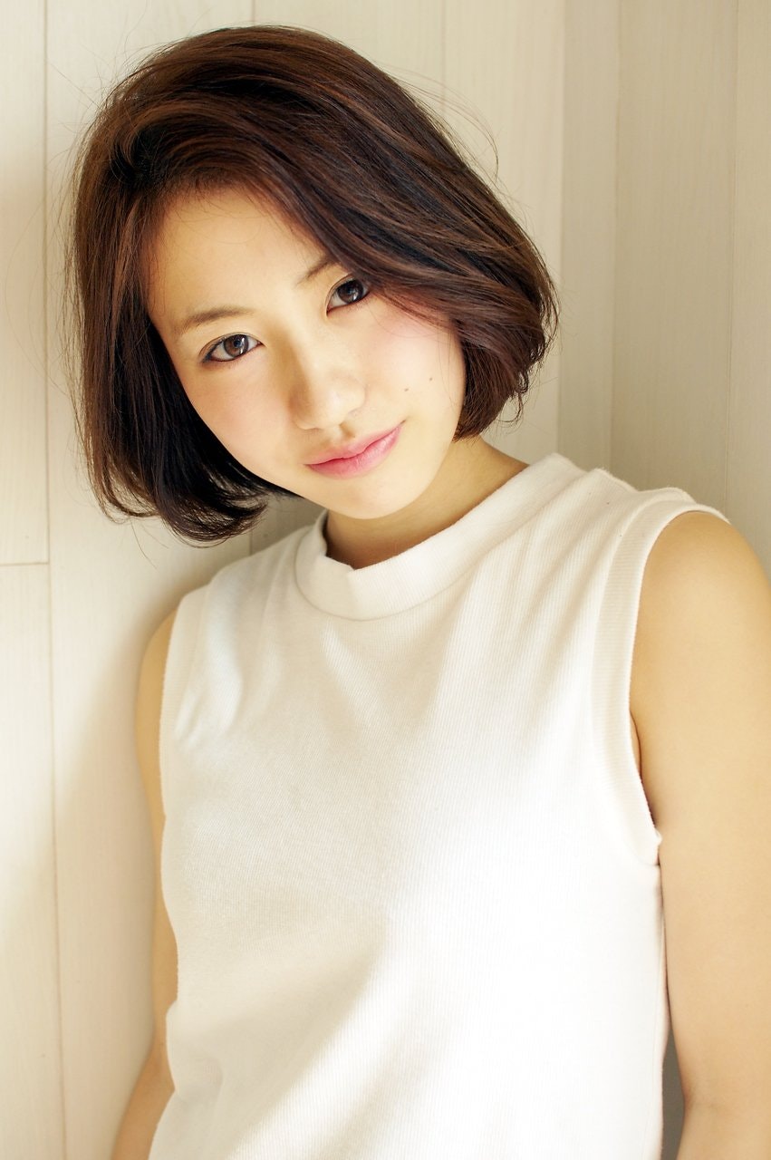 上品さ溢れる髪型がたくさん 40代の女性におすすめしたいボブヘアスタイル集 ホットペッパービューティーマガジン