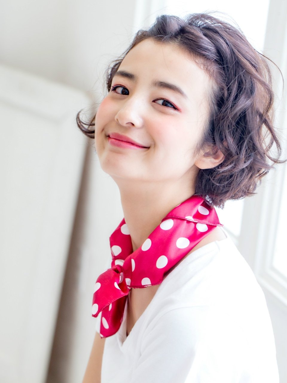 山ガール必見♡ナチュラル＆かわいいヘアアレンジでアウトドアもキュートに♪のサムネイル画像