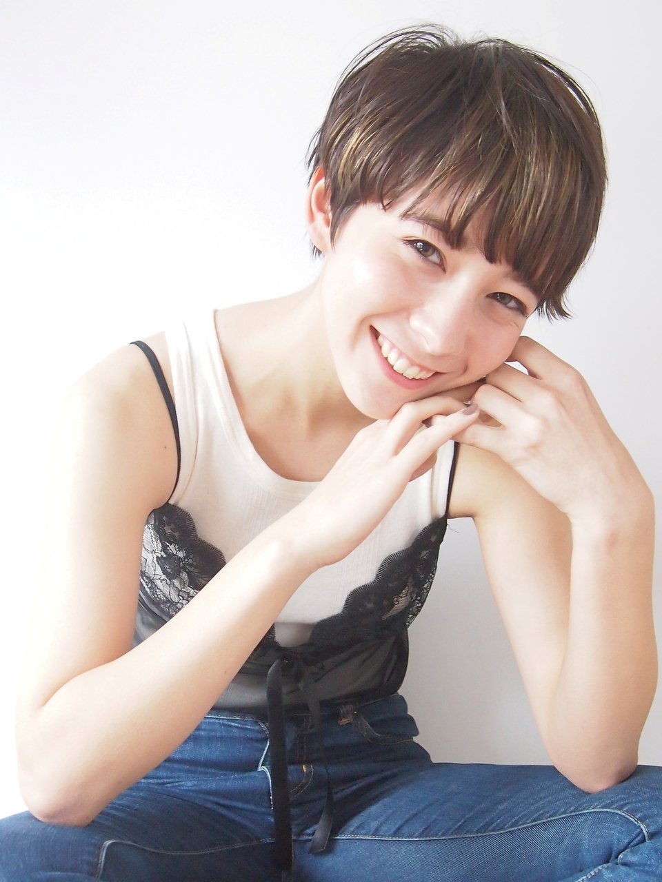 ショートヘアで イケメン女子 デビュー クール かっこいい髪型まとめ ホットペッパービューティーマガジン ショートヘアで イケメン女子 デビュー クール かっこいい髪型まとめ ホットペッパービューティーマガジン