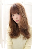 セミロングで小顔になりたい♡縦長ラインの「ワンレン」で願いを叶える♪